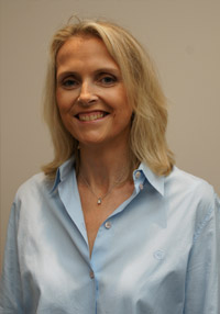 Dr. SCHEUER